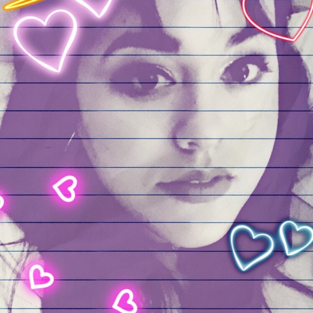 Meet your Posher, Marisa